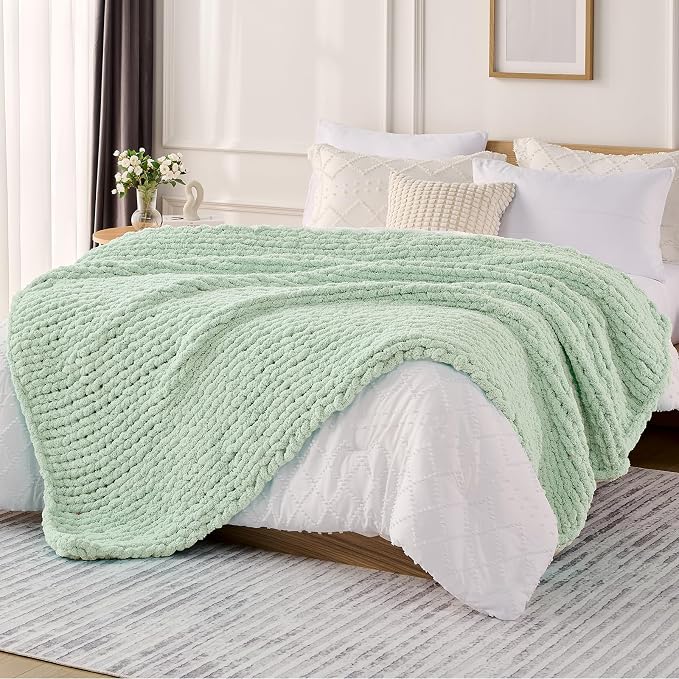 L'AGRATY Chunky Knit Throw Blanket for Couch, 60 x 80 Inches, Milky Green | Handmade Chenille Crochet Blanket for Sofa Bed, Thick Cable Knitted Blankets for Room Home Decor, Birthday Gift for Women Mom