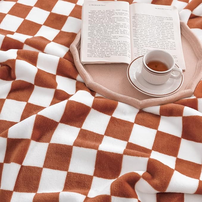LOMAO Throw Blankets Flannel Blanket with Checkerboard Grid Pattern Soft Throw Blanket for Couch, Bed, Sofa Luxurious Warm and Cozy for All Seasons (Caramel, 90"x110")