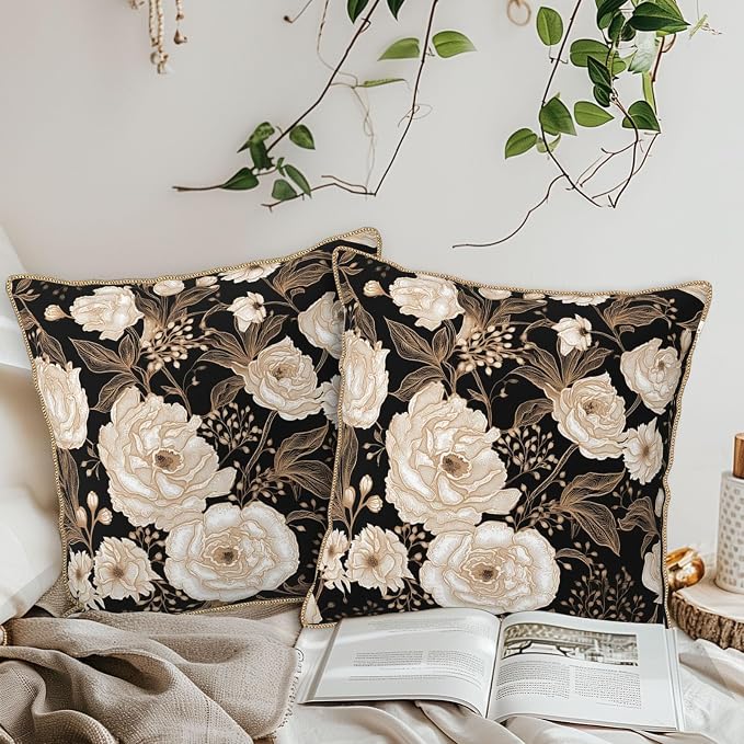 Vintage Peonies Roses Flower Velvet Pillow Covers 18x18 Inch Gold White Aesthetic Floral Leaves Throw Pillows For Couch Cushion Covers Pillowcase Farmhouse Pillow Cases for Sofa Bed Living Room