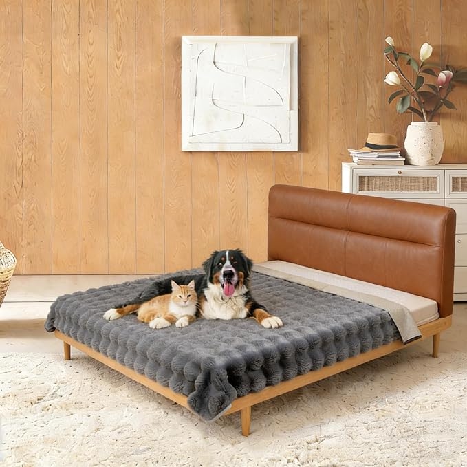 Waterproof Dog Bed Cover, Dog Pad Soft Plush Pet Blanket with Anti-Slip Back for Bed Couch Sofa, Furniture Protector for Small, Medium and Large Dogs and Cats (Noble Gray-Bubble, 82"x82")