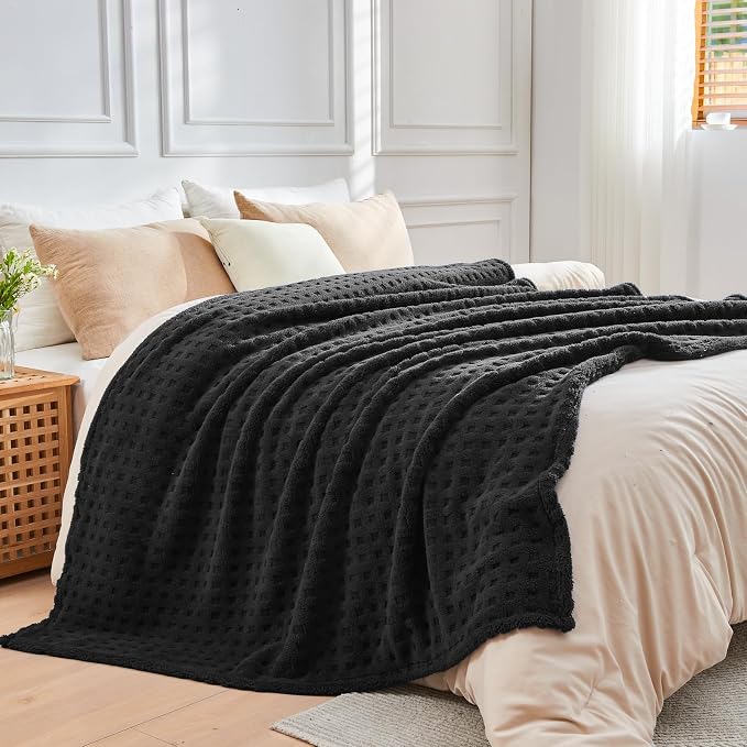 NEWCOSPLAY 3D Waffle Checkered Flannel King Blanket, Black, 90"x110" | Super Soft Cute Lightweight Decorative Premium Silky Fleece Blanket for Couch Sofa Bed, Gift for Women Men, All Season Use