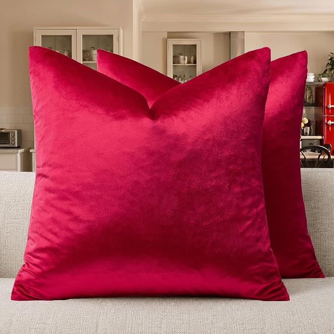 GIGIZAZA Red Velvet Pillow Covers 18x18 Decorative Pillows Pack of 2 | Throw Pillows for Couch Sofa,280gsm Soft Textured Fabric,Modern Square Pillowcases,Luxury Cushion Covers