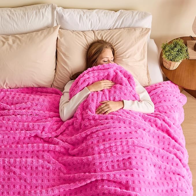 NEWCOSPLAY 3D Waffle Checkered Flannel King Blanket, Hot Pink, 90"x110" | Super Soft Cute Lightweight Decorative Premium Silky Fleece Blanket for Couch Sofa Bed, Gift for Women Men, All Season Use