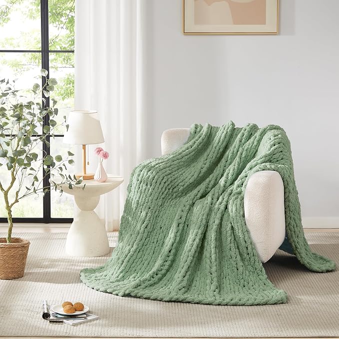 L'AGRATY Chunky Knit Throw Blanket for Couch, 72 x 84 Inches, Sage Green | Handmade Chenille Crochet Blanket for Sofa Bed, Thick Cable Knitted Blankets for Room Home Decor, Birthday Gift for Women Mom