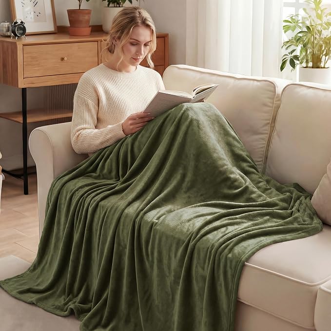Exclusivo Mezcla Soft Large Fleece Throw Blanket for Couch, Olive Green | 50x70 Inches, Double-Sided Brushed Flannel, Lightweight Plush Cozy Blanket for Home Decor, All Season, Machine Washable