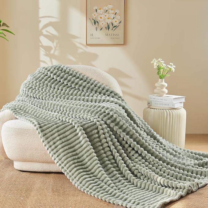 NEWCOSPLAY Fleece Ribbed Cozy Throw Blanket for Couch, Sage Green, 50"x60" | Premium Silky Flannel Blanket, Soft Lightweight Fluffy Throw Blanket for Bed Sofa Decor, Gift for All Season Use
