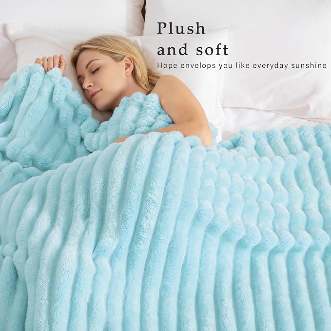 Exclusivo Mezcla Striped King Size Fleece Blanket for Bed, Couch, 90"x104" | Soft Breathable Cozy Bed Blankets, Lightweight Plush Fluffy Fuzzy Jacquard Decorative Blankets