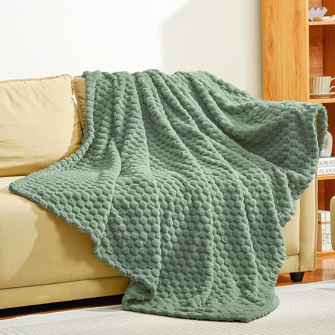 Excervent Hexagon Jacquard Throw Blanket for Bed, 90x90 Inches, Sage Green | Large Decorative Fuzzy Flannel Fleece Throw Blanket for Sofa Bed Couch, Super Soft Cozy, Suitable for All Seasons