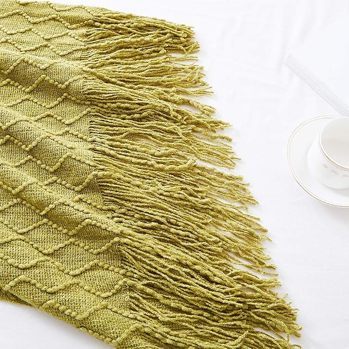 BOURINA Olive Green Throw Blanket 60x80 Inch Knit Soft Throw Sofa Blanket | Knitted Throw Blanket 60x80 Inches, Soft Lightweight Boho Weave Throw Decorative Couch Blanket for Living Room Bedroom Chair