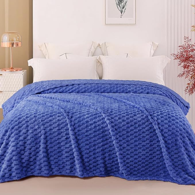 Exclusivo Mezcla 3D Fleece Queen Size Blanket for Bed, Cobalt Blue | Extra Soft Fuzzy Plush Lightweight Bed Blankets, Cozy Fluffy Decorative Blankets for All Seasons, 90x90 Inches