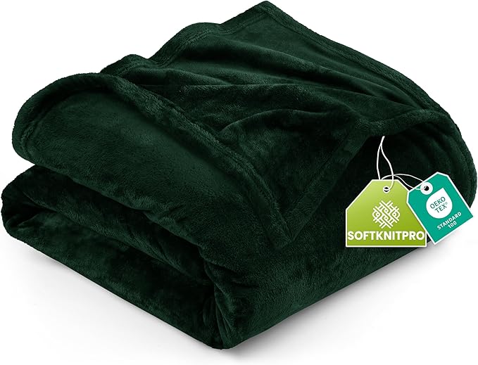 Utopia Bedding Soft Fleece Bed Blanket Twin Size Forest Green (60x80 Inch) | Microfiber Plush Warm Lightweight Breathable Cozy Blanket Anti-Static, All Season Use, Gift for Women and Men