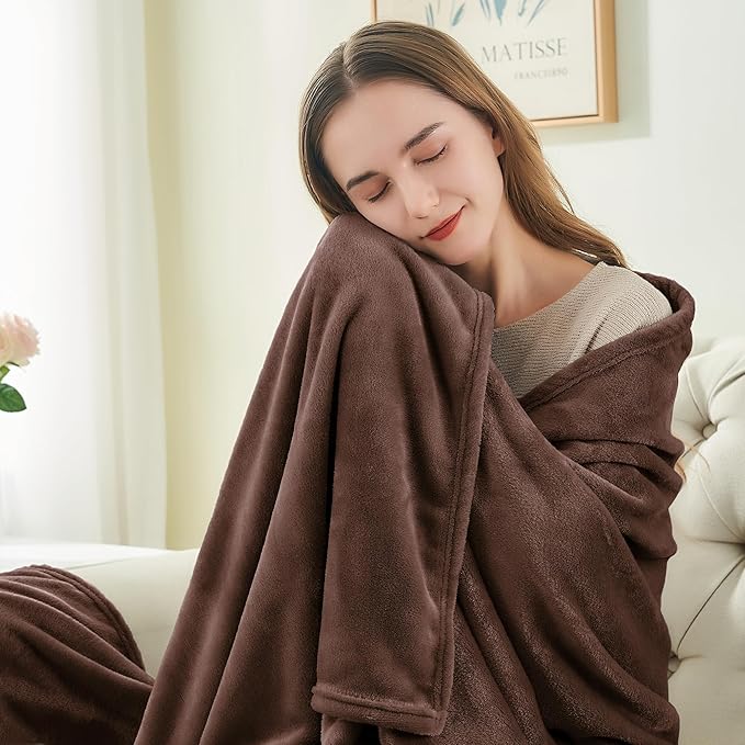 BEDELITE Fleece Blanket Soft Plush Queen Size Bed Blanket Brown 90"x90" | Ultra Soft Fleece, Plush Microfiber, Lightweight Warmth, All Season Comfort, Fade Resistant, Machine Washable,Perfect for Bed