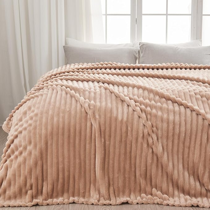 NEWCOSPLAY Fleece Ribbed Cozy King Blanket for Couch, Taupe, 90"x110" | Premium Silky Flannel Blanket, Soft Lightweight Fluffy Throw Blanket for Bed Sofa Decor, Gift for All Season Use