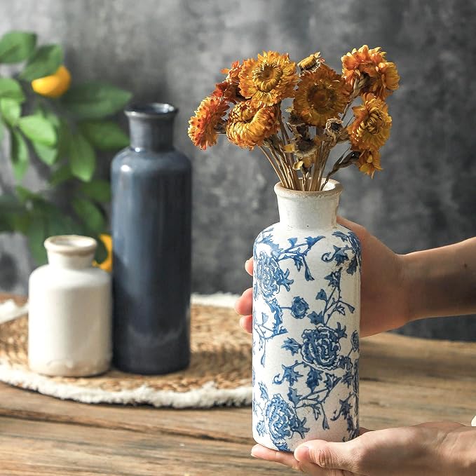 ooit Ceramic Vintage Vases Set of 3, Blue and White Flower Decorative Vase Chinoiserie Decor Rustic Farmhouse Retro Floral Vases for Table Bookshelf Mantel Kitchen Living Room Office