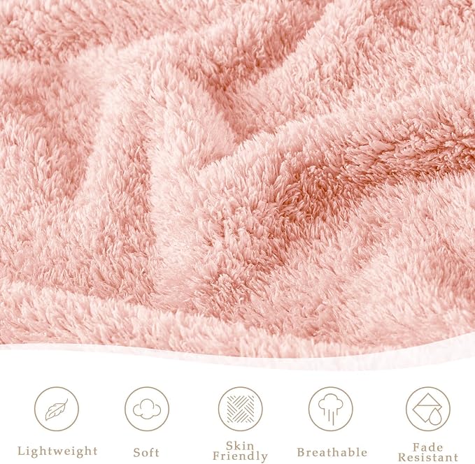 Exclusivo Mezcla Fleece Bed Blankets King Size for Bed, 90" x 104" | Super Soft and Cozy Fluffy Blanket for Women, Lightweight and Fuzzy Large Blanket for Bedroom , All Season, Light Pink