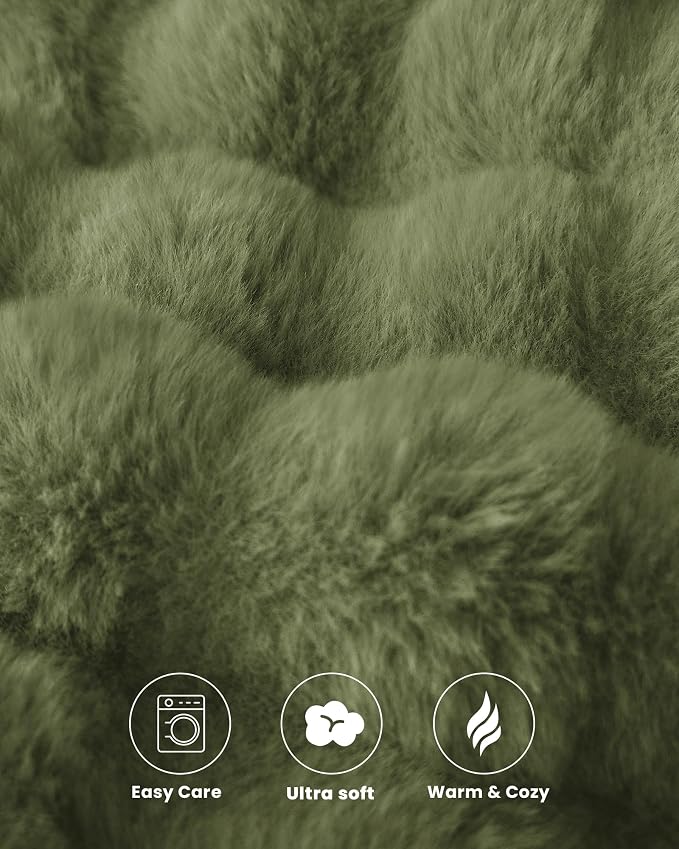 Ultra Soft Cozy Faux Fur Throw Blanket, Fuzzy Plush Thick Bubble Blanket, Oversize Luxury Fluffy Blanket for Couch, Sofa, Bedroom, and Living Room,50x60 Inches,Green