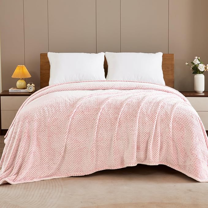 Exclusivo Mezcla Large Waffle Fleece Throw Blanket for Couch, Heather Pink | Lightweight Soft Blanket for Sofa, Bed, Living Room, Plush Fluffy Throw for Home Decor, Travel, All Season, 50x70 Inches