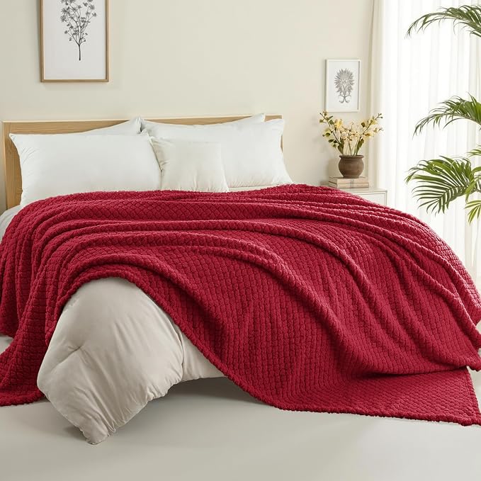 Exclusivo Mezcla Soft Fleece Twin Size Blanket for Bed, Deep Red | Jacquard Lightweight Cozy Bed Blanket, Breathable Decorative Fuzzy Textured All Season Use, 60x80 Inches