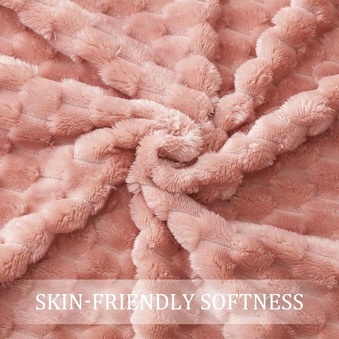 Exclusivo Mezcla 3D Fleece Twin Size Blanket for Bed, Dusty Pink | Extra Soft Fuzzy Plush Lightweight Bed Blankets, Cozy Fluffy Decorative Blankets for All Seasons, 60x80 Inches