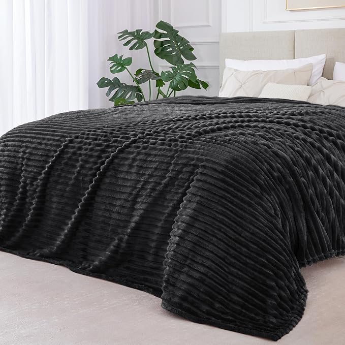 BEDELITE 3D Ribbed Jacquard Black Blankets Queen Size for Bed, 90x90 Inch | Soft Warm Decorative Fluffy Blanket, Cozy Fuzzy Lightweight Plush Fleece Throw Blankets for Bed, Room Decor, Gift for Women