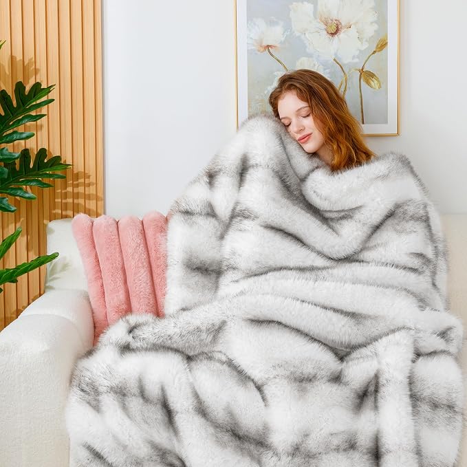 Luxury 1000GSM Faux Fur Throw Blanket, Super Thick Warm Cozy Heavy Blankets for Couch Bed Sofa, Plush Fuzzy Elegant Winter Reversible Mink Blanket for Living Room Bedroom 50''x60'', Grey