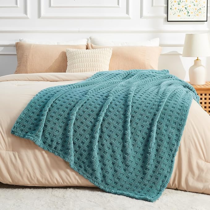 NEWCOSPLAY 3D Waffle Checkered Flannel Throw Blanket, Light Teal, 50"x70" | Super Soft Cute Lightweight Decorative Premium Silky Fleece Blanket for Couch Sofa Bed, Gift for Women Men, All Season Use
