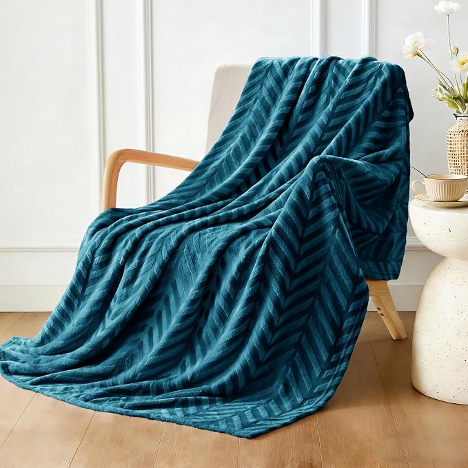 Whale Flotilla Flannel Fleece Fall Throw Blanket for Couch, Teal | Lightweight Breathable Soft Sofa Throws, Plush Fluffy Chevron Design Decorative Blankets for Home Life, 50x60 Inch