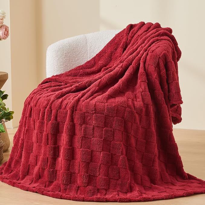 NEWCOSPLAY 3D Checkered Flannel Twin Blanket, Red Checkered, 60"x80" | Super Soft Cute Lightweight Decorative Premium Silky Fleece Blanket for Couch Sofa Bed, Gift for Women Men, All Season Use