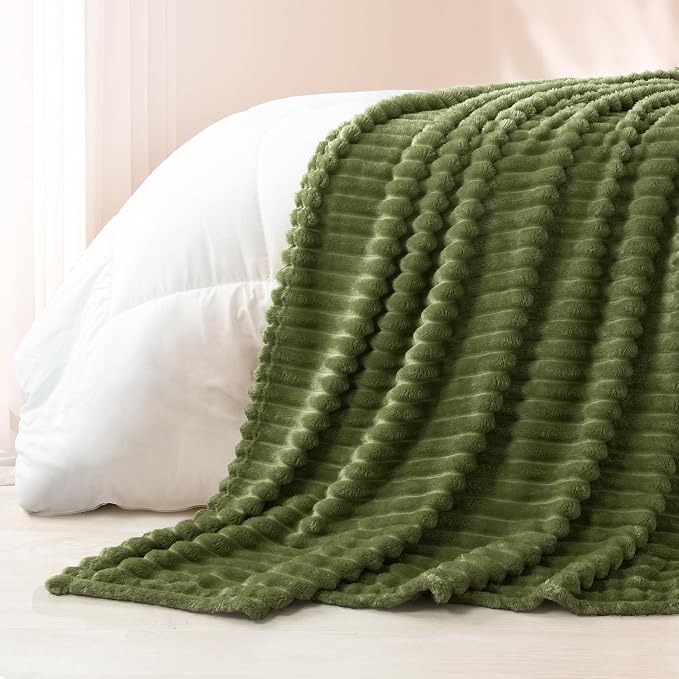 Exclusivo Mezcla Striped Twin Size Fleece Blanket for Bed, Couch, 60"x80" | Soft Breathable Cozy Bed Blankets, Lightweight Plush Fluffy Fuzzy Jacquard Decorative Blankets