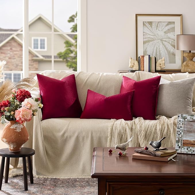 GIGIZAZA Burgundy Velvet Pillow Covers 18x18 Decorative Pillows Pack of 2 | Red Throw Pillows for Couch Sofa,280gsm Soft Textured Fabric,Modern Square Pillowcases,Luxury Cushion Covers