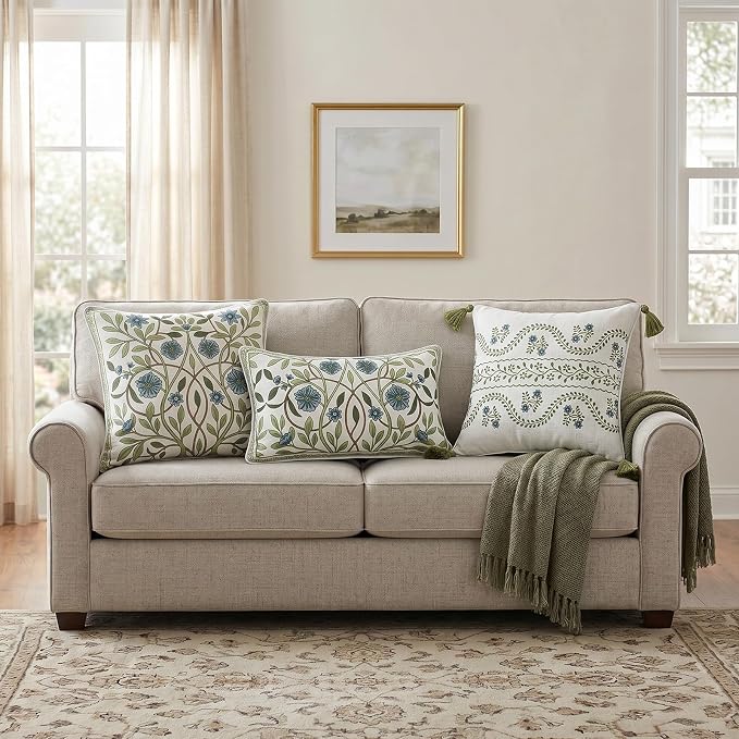 Designer Linen Throw Pillow Cover,Set of 2,18"x18"-Mosella D | Vintage Elegant Square Decor Pillow Cover,Concealed Zipper Design,Floral Pattern,Sofa,Bedroom,Living Room,Lounge Chairs
