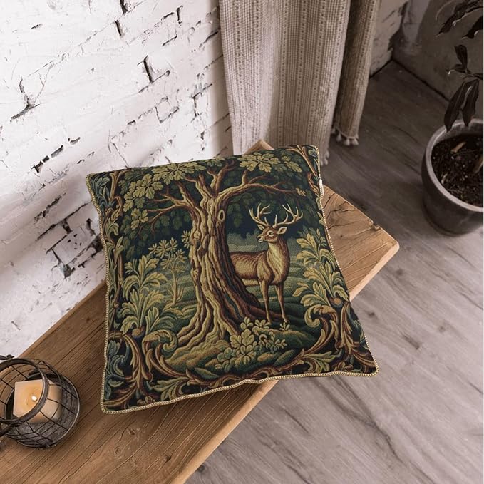 Vintage Green Deer Tree Velvet Pillow Covers 20x20 Inch Retro Reindeer Forest Throw Pillows for Couch Cushion Covers Pillowcase Boho Animal Farmhouse Pillow Cases for Sofa Bed Bedroom