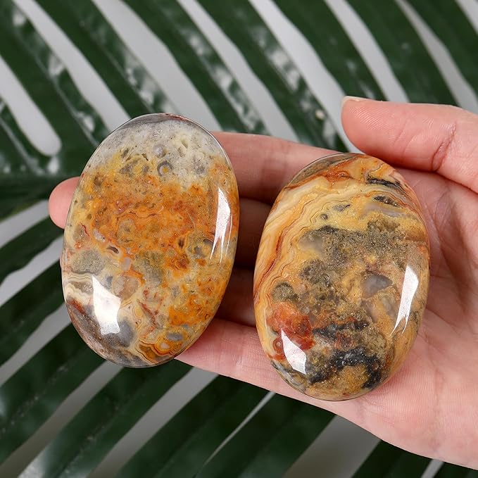 ZHIYUXI 2.4" Crazy Lace Agate Crystals Gemstones Crystals and Stones Worry Stone Crystal Decor Gifts Energy Balancing Therapy Polished Stones Palm Stone Mediation 1PC