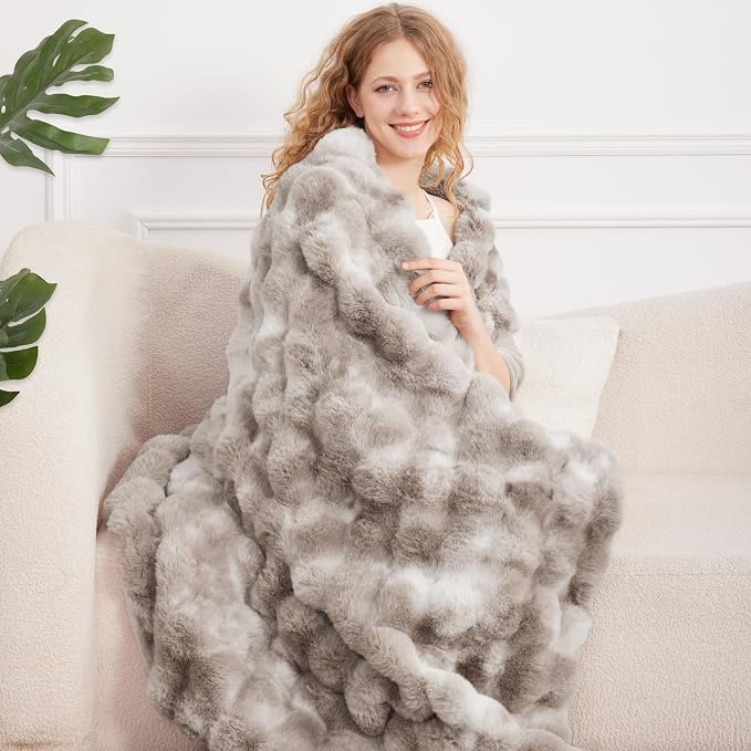 Comelady Soft Fluffy Faux Fur Throw Blanket 50"x60", Bubble Plush Texture | Tie-dye Brown Thick Fuzzy Throw, No-Shedding, Aesthetic & Cozy for Couch Bed Room Decor, Warm Gift for Women Men