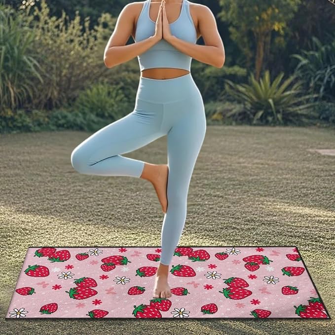 INSTANTARTS Strawberry Car Seat Towel Covers Yoga Towel Car Seat Cover Quick-Dry Towel