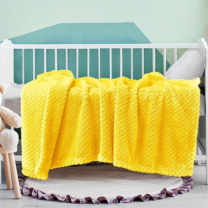 Exclusivo Mezcla Waffle Fleece Throw Blanket for Couch, Yellow | Lightweight Soft Blanket for Sofa, Bed, Living Room, Plush Fluffy Throw for Home Decor, Travel, All Season, 40x50 Inches