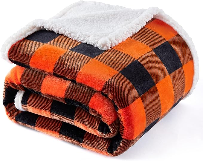 Halloween Blanket Twin Size 60" X 70"，Fall Autumn Harvest Sherpa Fuzzy Fluffy Soft Cozy Blankets, Fleece Flannel Plush Microfiber Throw for Couch Bed Sofa, Halloween Decor (Orange)
