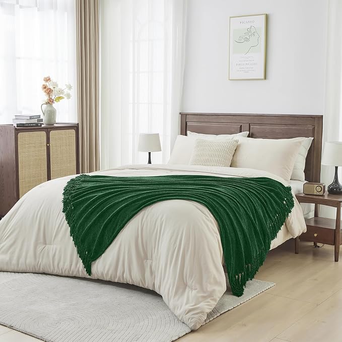 CozeCube Chenille Throw Blanket, Christmas Green Fringe Blanket, 60"X80" | For Couch, Cozy Plush Fuzzy Decorative Blanket with Fringe Tassels, Lightweight Throws for Bed Sofa Gift Home Decor