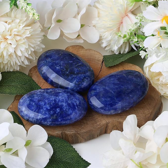 ZHIYUXI 2.4" Blue Sodalite Crystal Palm Stone Healing Crystals Gemstones and Crystals Gift Worry Stone Energy Balancing Therapy Polished Stones Room Decor Mediation 1PC