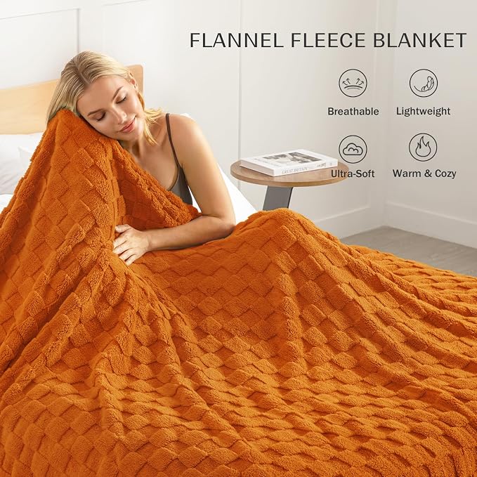 Exclusivo Mezcla 3D Checkered Fleece Queen Blanket for Bed, Burnt Orange | Super Soft and Cozy Fluffy Blanket, Lightweight, Breathable, Decorative Blanket for Living Room, Bedroom, All Season, 90"x90"