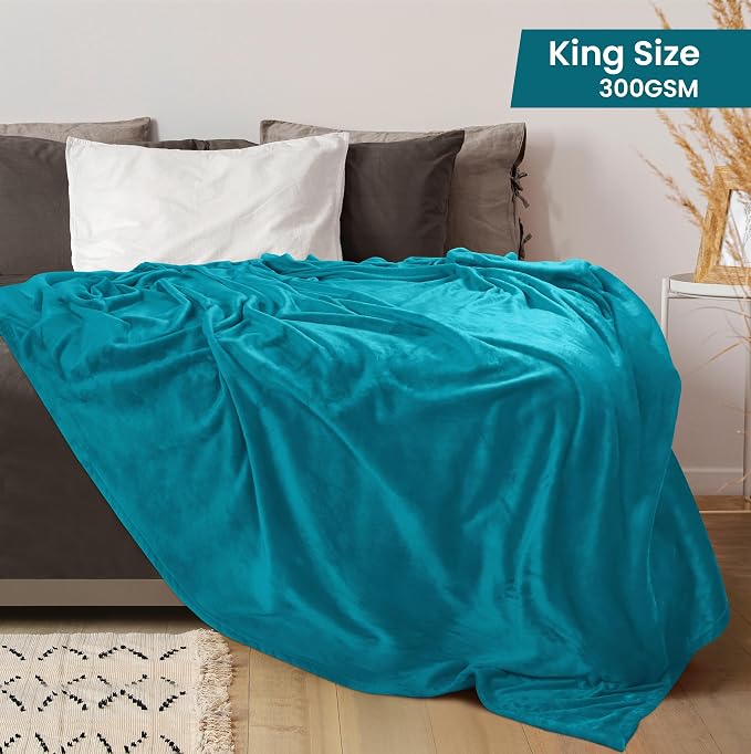 Utopia Bedding Soft Fleece Bed Blanket King Size Turquoise (90x102 Inch) | Microfiber Plush Warm Lightweight Breathable Cozy Blanket Anti-Static, All Season Use, Gift for Women and Men