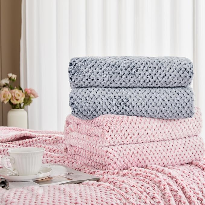 Exclusivo Mezcla Soft Waffle Fleece Bed Blanket Queen Size, Heather Navy | Lightweight Plush Blanket for Bed, Bedroom, Cozy Flannel with Waffle Texture, Stylish Home Decor, All Season, 90x90 Inches