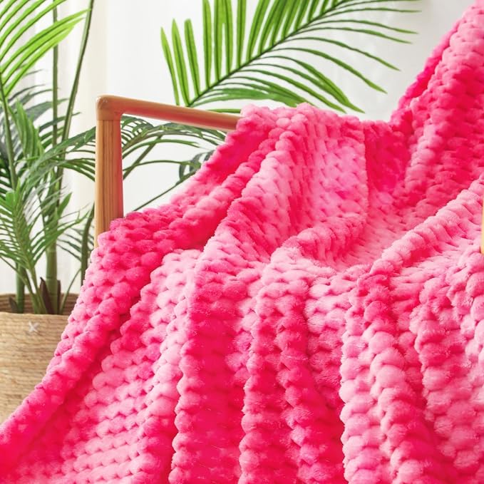 Exclusivo Mezcla 3D Fleece Twin Size Blanket for Bed, Tie-dye Pink | Extra Soft Fuzzy Plush Lightweight Bed Blankets, Cozy Fluffy Decorative Blankets for All Seasons, 60x80 Inches