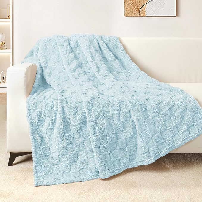 Exclusivo Mezcla 3D Checkered Fleece Throw Blanket for Couch, LCE Blue | Super Soft and Cozy Fluffy Throw, Lightweight and Breathable, Cute Fuzzy Blanket for Sofa, Home Decor, All Season, 50"x60"