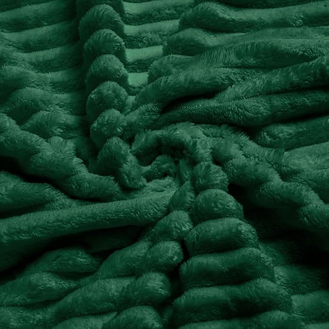 Vessia Flannel Fleece Throw Blanket for Couch, Sofa, Bed, 300GSM 50x70inch Striped Dark Green Blanket for Adults and Kids, Super Soft Warm Cozy Lightweight Ribbed Throw for All-Season