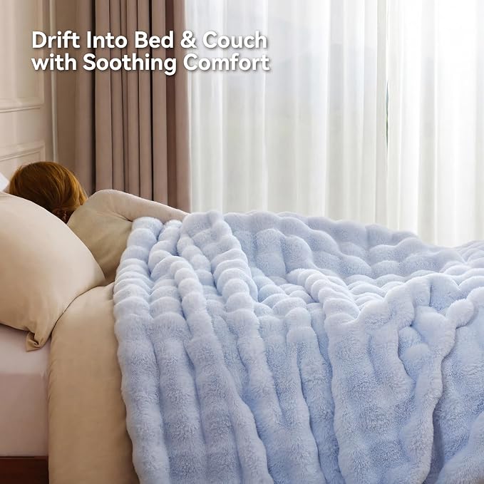 Faux Rabbit Fur Throw for Couch - Light Blue Bubble Blanket 50"x60" | Fluffy Plush Fuzzy Throw for Sofa & Bed, Super Soft Cozy Comfrt Blanket, Luxury Aesthetic Light Blue Decor Gift for Women
