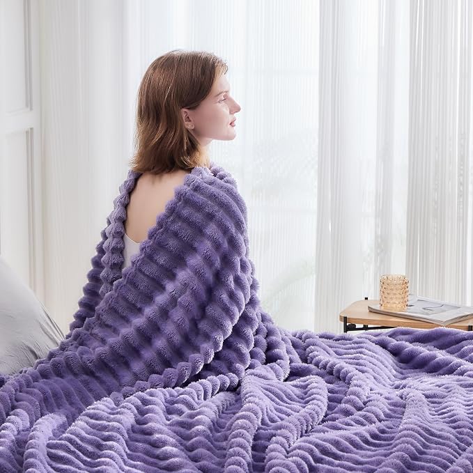 NEWCOSPLAY Fleece Ribbed Cozy King Blanket for Couch, Lavender, 90"x110" | Premium Silky Flannel Blanket, Soft Lightweight Fluffy Throw Blanket for Bed Sofa Decor, Gift for All Season Use
