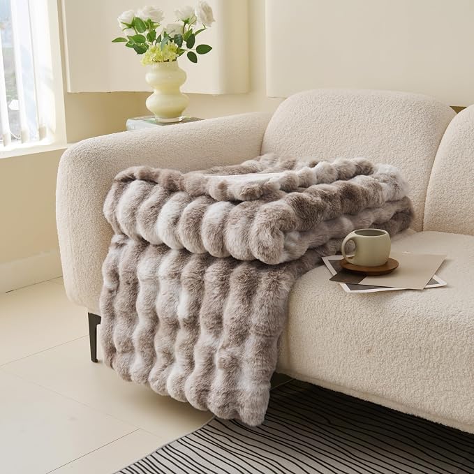 Comelady Soft Fluffy Faux Fur Throw Blanket 60"x80", Bubble Plush Texture | Tie-dye Brown Thick Fuzzy Blanket, No-Shedding, Aesthetic & Cozy for Couch Bed Room Decor, Warm Gift for Women Men