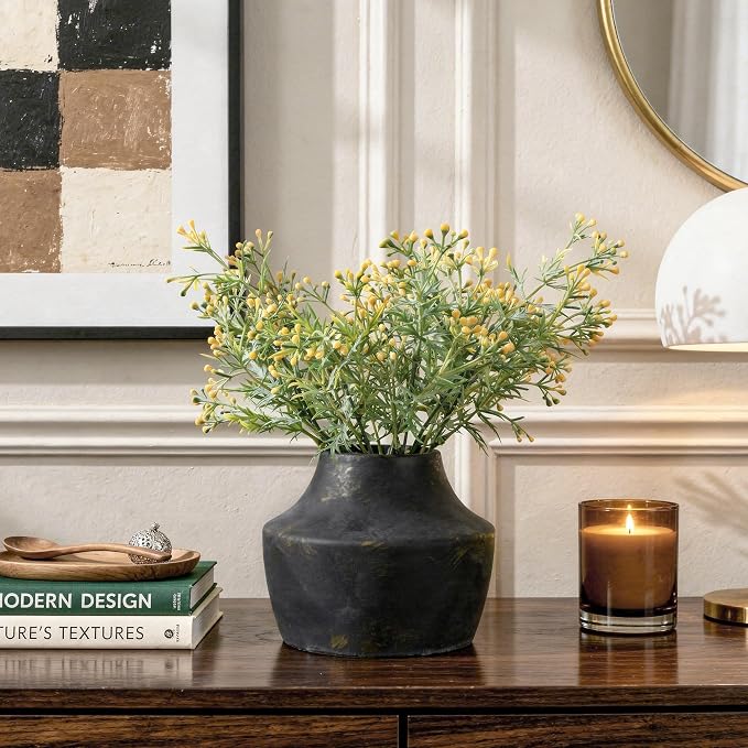 Ceramic Flower Vase, 5.3 Inch Rustic Vase for Flowers, Small Terracotta Pottery Vase for Home Decor, Farmhouse Decorative Vase for Living Room Kitchen Table Shelf Bedroom Decor