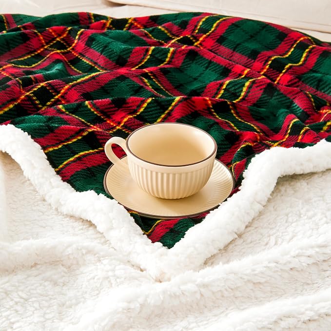 Sherpa Plaid Throw Blanket, 60" X 70"Fuzzy Fluffy Cozy Soft Blanket, Fleece Flannel Plush Twin Size Microfiber Blanket for Couch Bed Sofa, Red & Green